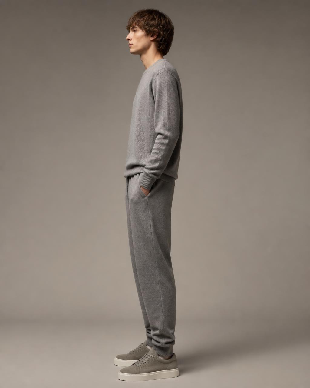 SSD-938 Washed Sweatpant — Model — side